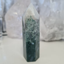 Load image into Gallery viewer, Moss Agate Tower