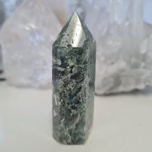 Load image into Gallery viewer, Moss Agate Tower