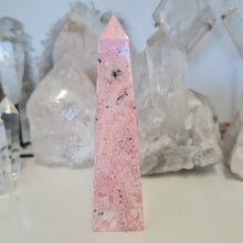 Load image into Gallery viewer, Rhodonite Tower