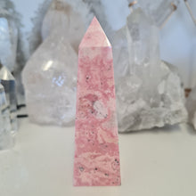 Load image into Gallery viewer, Rhodonite Tower