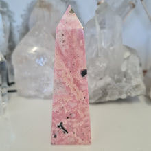 Load image into Gallery viewer, Rhodonite Tower