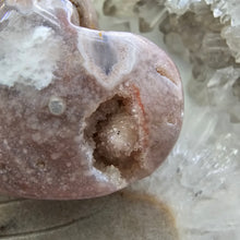 Load image into Gallery viewer, Pink Amethyst X Flower Agate Heart