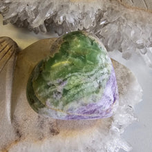 Load image into Gallery viewer, Serpentine Fluorite 'Bolivianite' Heart - A Grade