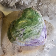 Load image into Gallery viewer, Serpentine Fluorite 'Bolivianite' Heart - A Grade