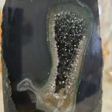 Load image into Gallery viewer, Amethyst Agate Cathedral