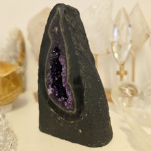 Load image into Gallery viewer, Amethyst Agate Cathedral