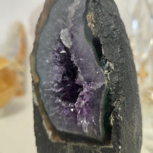 Load image into Gallery viewer, Amethyst Agate Cathedral