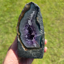 Load image into Gallery viewer, Amethyst Agate Cathedral