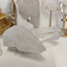 Load image into Gallery viewer, Quartz Cluster