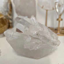 Load image into Gallery viewer, Quartz Cluster