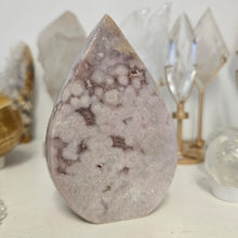 Load image into Gallery viewer, Pink Amethyst Flame