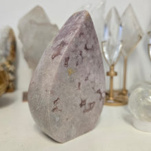 Load image into Gallery viewer, Pink Amethyst Flame