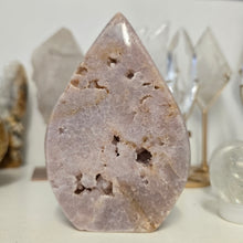 Load image into Gallery viewer, Pink Amethyst Flame