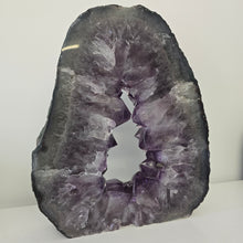 Load image into Gallery viewer, Amethyst Portal