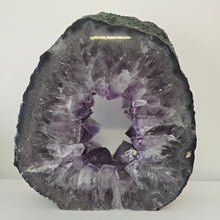 Load image into Gallery viewer, Amethyst Portal