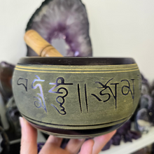 Load image into Gallery viewer, Singing Bowl - Hamsa Hand - 14 cm