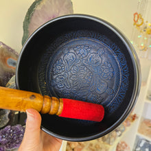 Load image into Gallery viewer, Singing Bowl - Buddha Blue - 16.5 cm