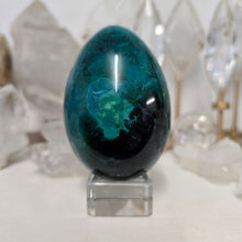 Load image into Gallery viewer, Chrysocolla Egg