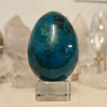 Load image into Gallery viewer, Chrysocolla Egg