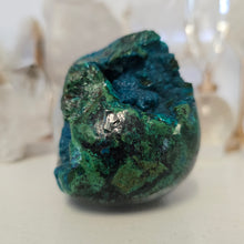 Load image into Gallery viewer, Quantum Quattro Skull