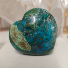 Load image into Gallery viewer, Chrysocolla Heart
