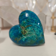 Load image into Gallery viewer, Chrysocolla Heart