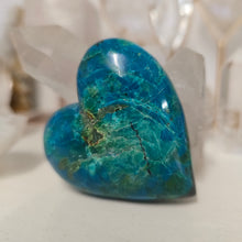 Load image into Gallery viewer, Chrysocolla Heart