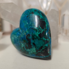 Load image into Gallery viewer, Chrysocolla Heart