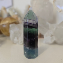 Load image into Gallery viewer, Feather Fluorite Tower