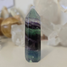 Load image into Gallery viewer, Feather Fluorite Tower