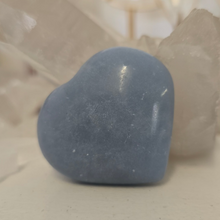 Load image into Gallery viewer, Angelite Heart