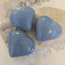 Load image into Gallery viewer, Angelite Heart