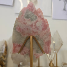 Load image into Gallery viewer, Pink Opal Indian Skull