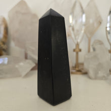Load image into Gallery viewer, Black Onyx Tower