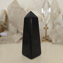 Load image into Gallery viewer, Black Onyx Tower