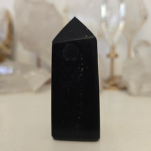 Load image into Gallery viewer, Black Onyx Tower