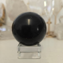 Load image into Gallery viewer, Black Onyx Sphere