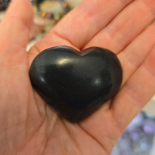 Load image into Gallery viewer, Black Onyx Heart