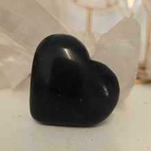 Load image into Gallery viewer, Black Onyx Heart