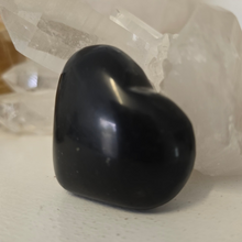 Load image into Gallery viewer, Black Onyx Heart