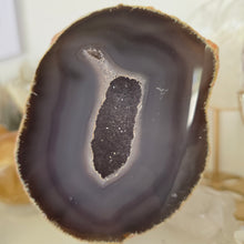 Load image into Gallery viewer, Agate Geode on Stand