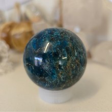 Load image into Gallery viewer, Blue Apatite Sphere