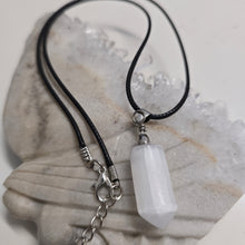 Load image into Gallery viewer, Selenite Cylinder Point Necklace