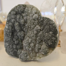 Load image into Gallery viewer, Green Amethyst Heart