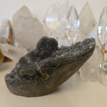 Load image into Gallery viewer, Green Amethyst Cutbase