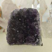 Load image into Gallery viewer, Amethyst Cutbase