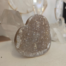 Load image into Gallery viewer, Druzy Agate Heart