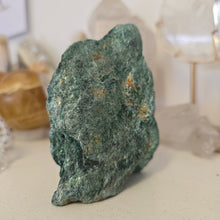 Load image into Gallery viewer, Fuchsite Raw Stone
