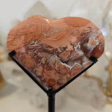 Load image into Gallery viewer, Pink Agate Heart with Stand