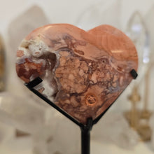 Load image into Gallery viewer, Pink Agate Heart with Stand